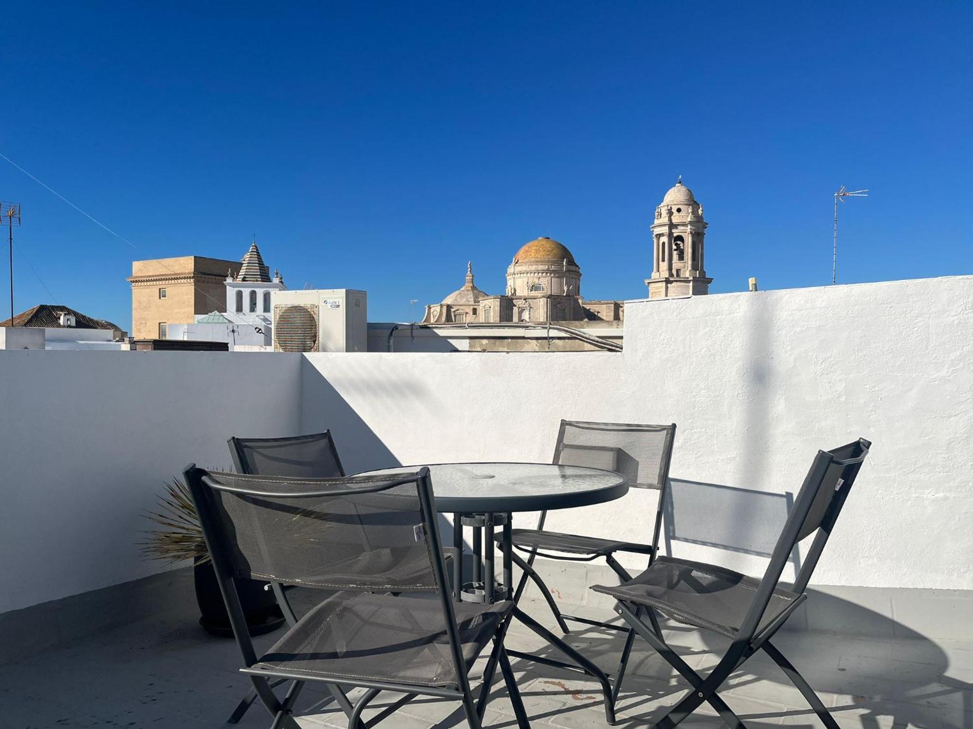 Ferienwohnung Hidden Gem Penthouse El Meson Cádiz Exterior foto